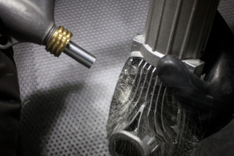 Bead Blasting: How It Works, Pros and Cons, Tools and Best Practices